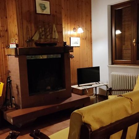 Villetta Dei Tramonti San Feliciano Ngoại thất bức ảnh