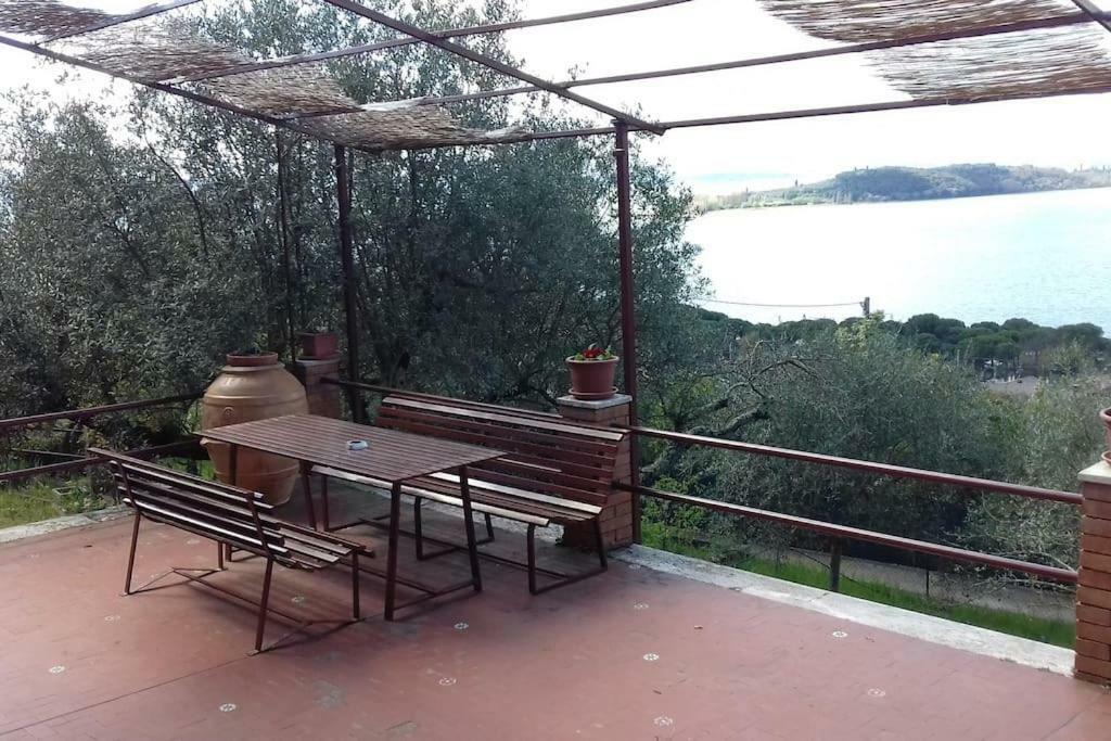 Villetta Dei Tramonti San Feliciano Ngoại thất bức ảnh