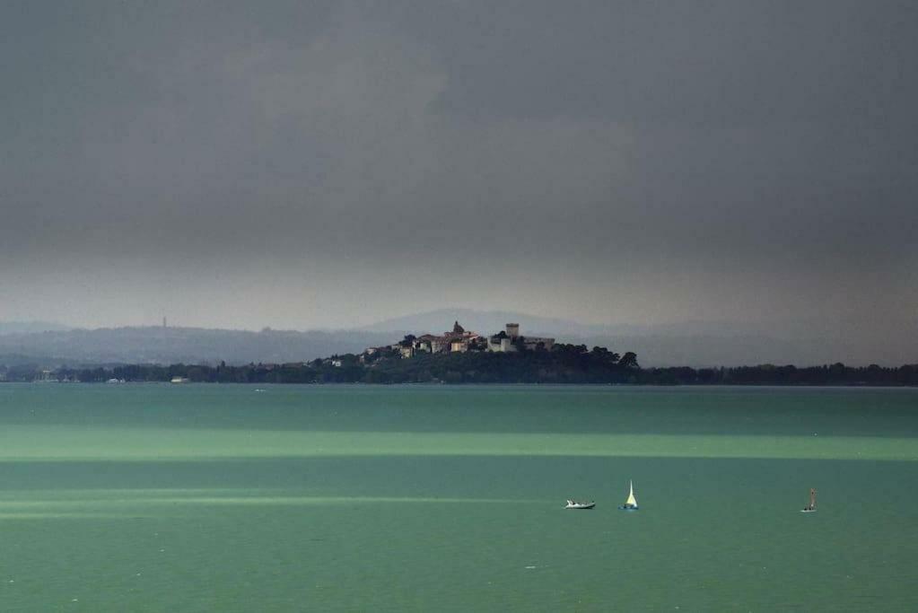 Villetta Dei Tramonti San Feliciano Ngoại thất bức ảnh