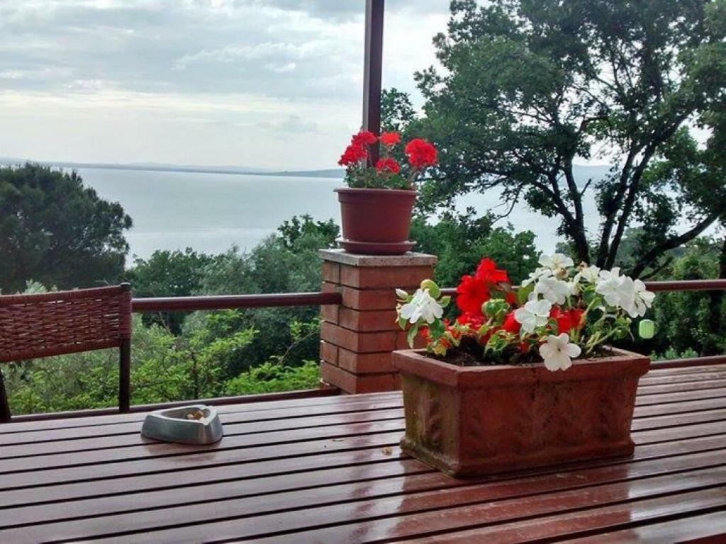 Villetta Dei Tramonti San Feliciano Ngoại thất bức ảnh